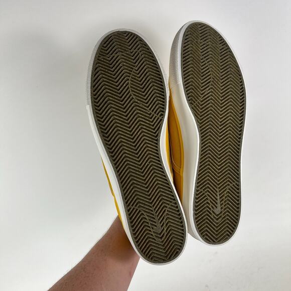 Nike SB Zoom Verona Slip PRM Men's 10 Yellow Running Athletic Shoes DM4424-700 - Picture 8 of 10